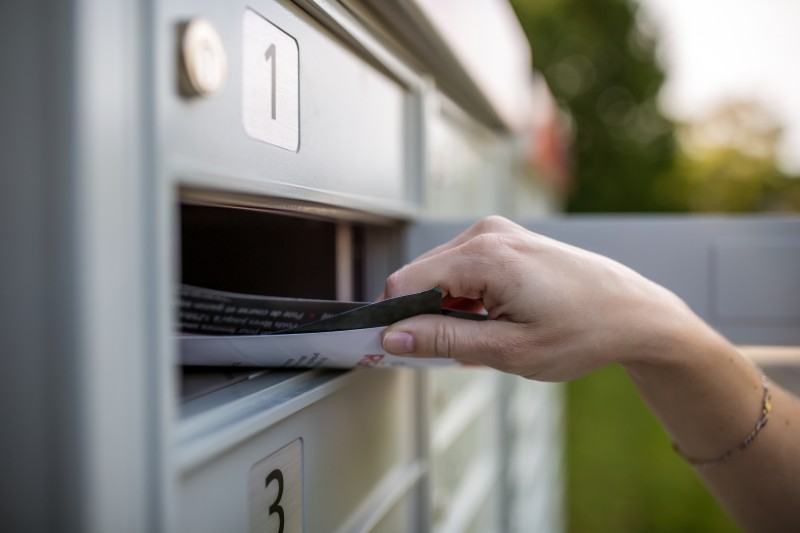 Prospectus en boîte aux lettres